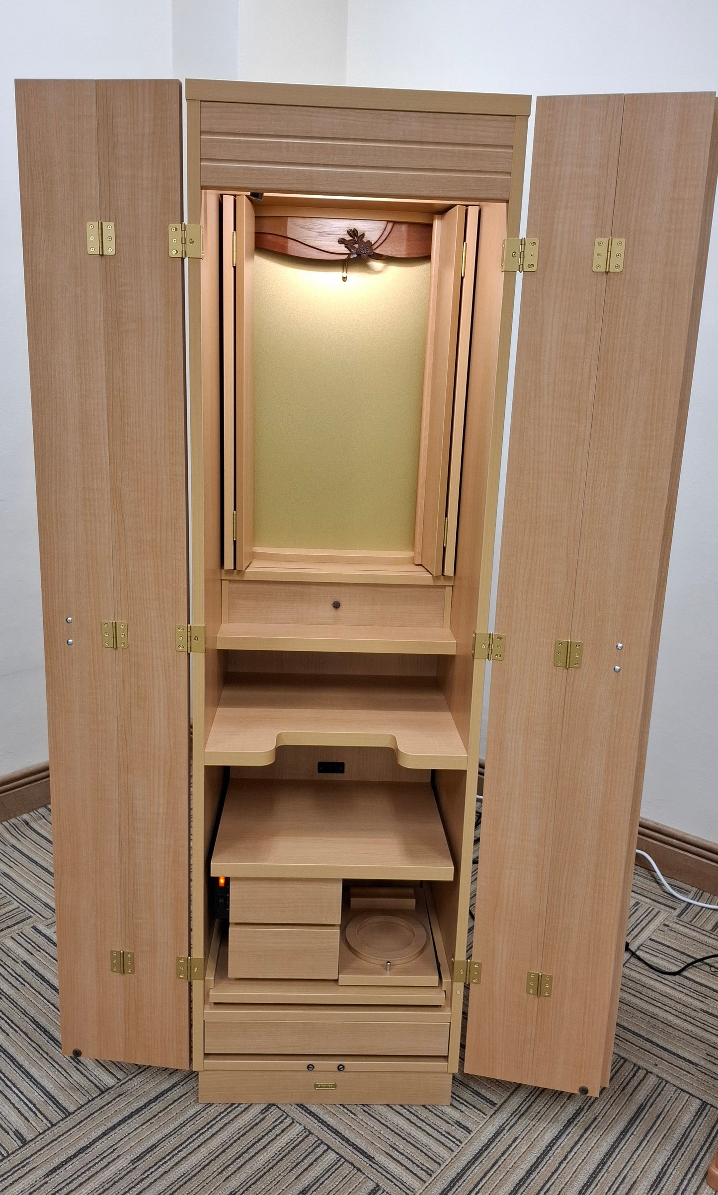 Butsudan Cab 1543 WD