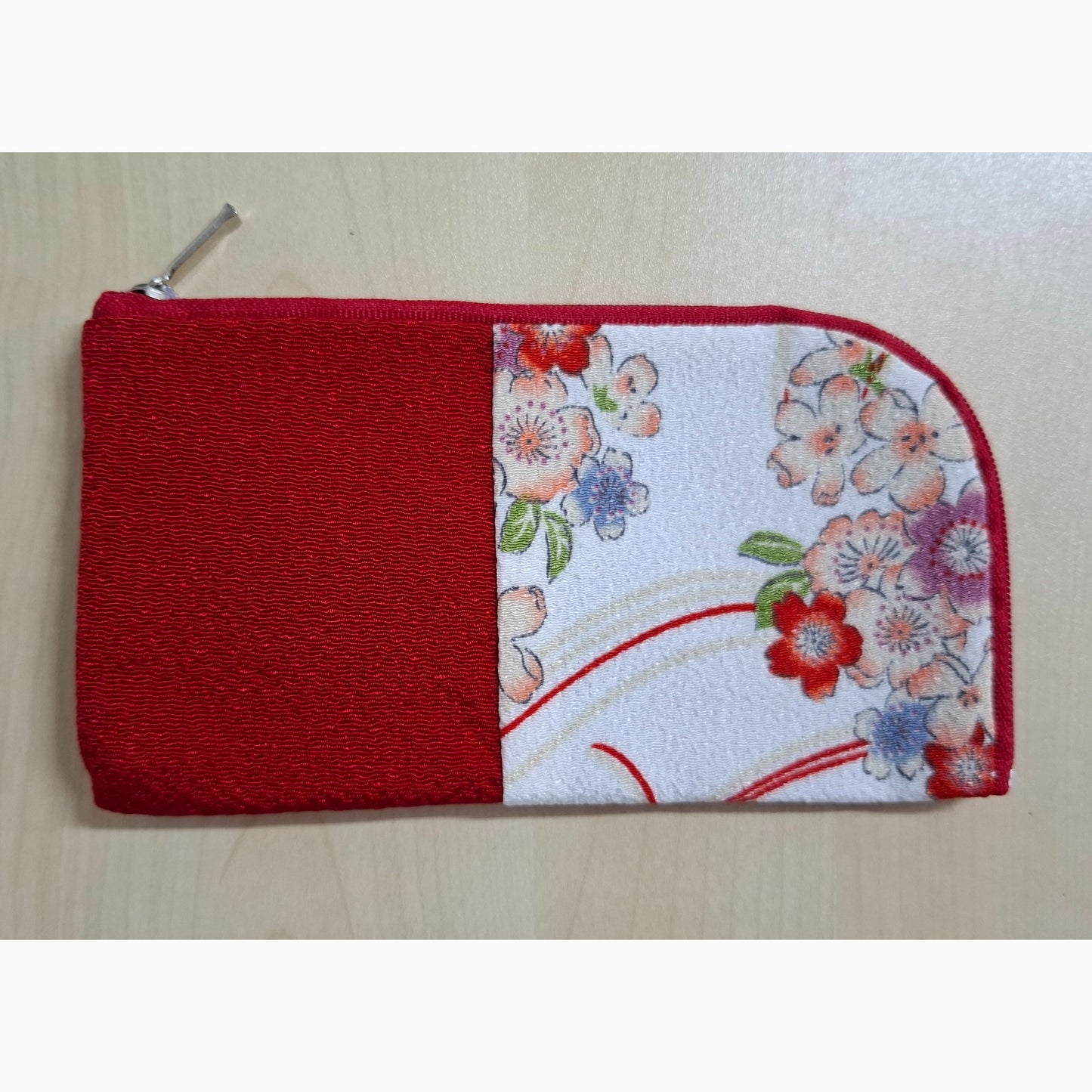 Beads Case Chirimen red S