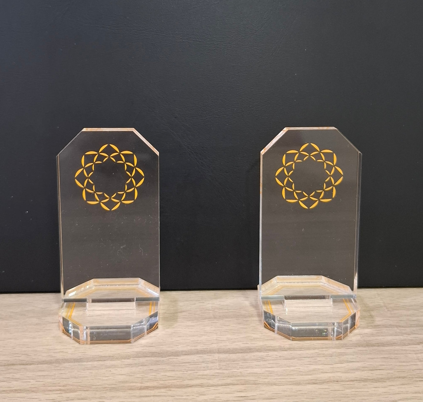 SGI Logo Stand Acrylic 7.8