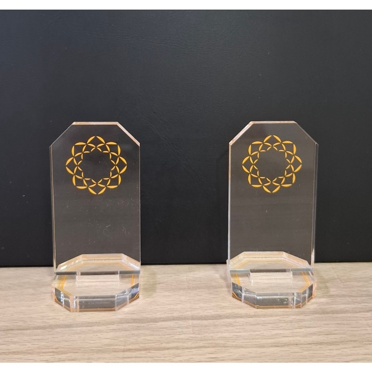 SGI Logo Stand Acrylic 7.8